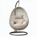 Poltrona sospesa 105 x 105 x 195 cm in fibra intrecciata beige e metallo nero per interni e spazi esterni coperti